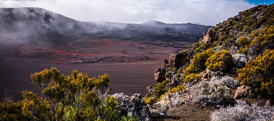 Survol du Piton de la Fournaise